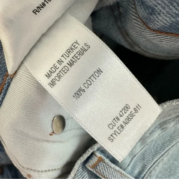 AGOLDE Dee Short in Digit Size 26 - Picture 4 of 7